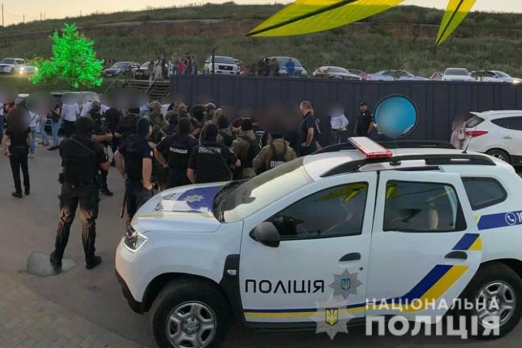  Для особенных гостей особенный «приём»: стрельба на свадьбе чемпиона Украины в Одессе